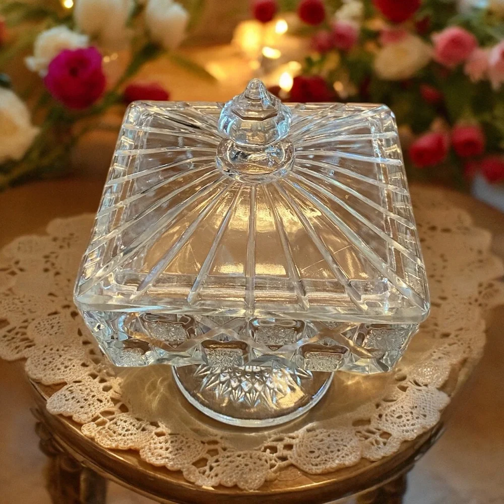 VTG EAPG Westmoreland Checkerboard Bridal Rosette Square Covered Candy Dish 7